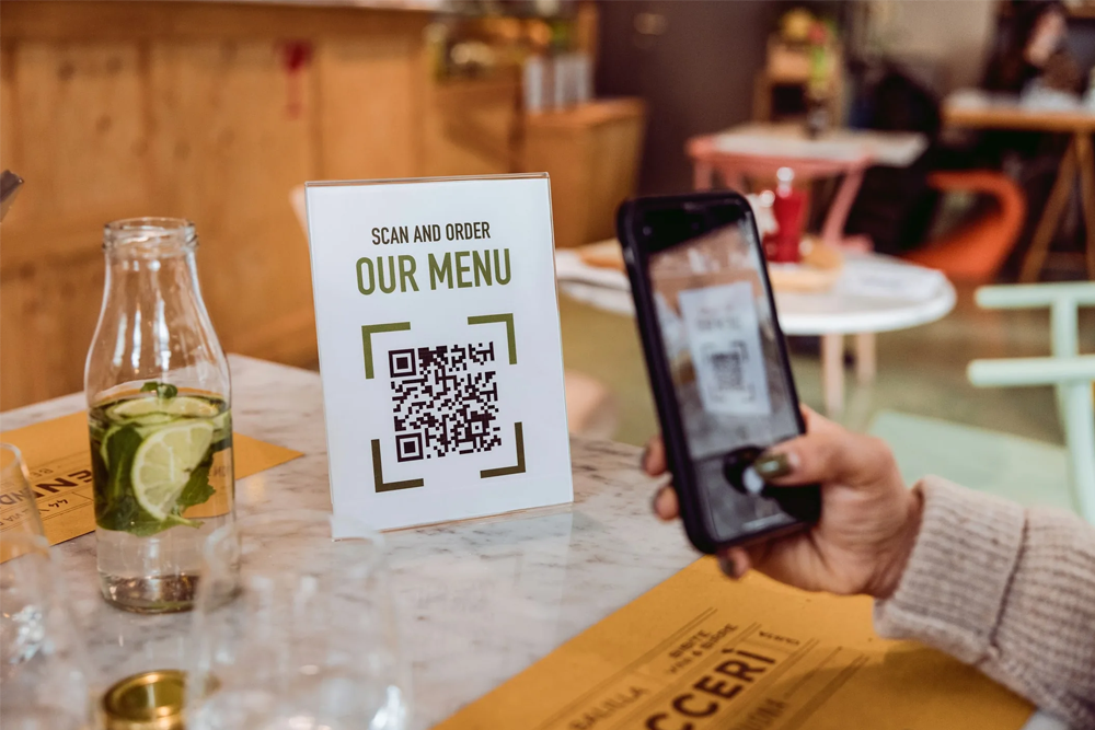 UltimateQR